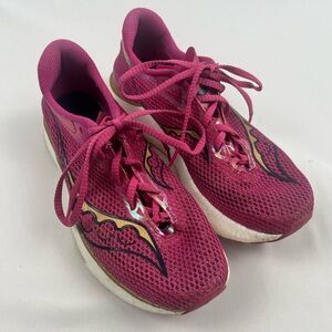 Saucony Endorphin Pro 3 Women’s 9 | Carbon Plate | Used